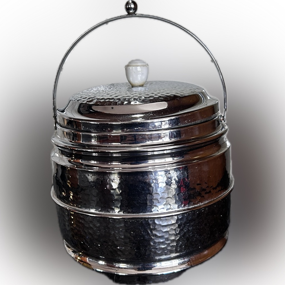 Vintage Celtic Quality Plate Biscuit Barrel